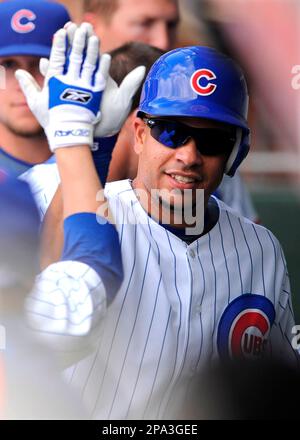  MLB/ALLSTAR00 - Sam-fest: Cubs' Sosa slams Junior in HR