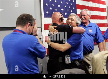 Members of the control room at the Jet Propulsion Laboratory in ...