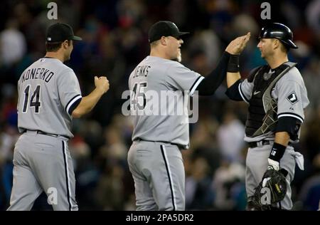 Bobby Jenks and A.J. Pierzynski of the Chicago White Sox celebrate