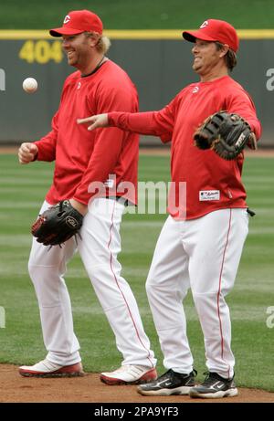 Adam dunn reds hi-res stock photography and images - Alamy