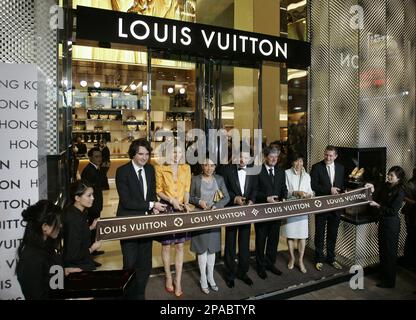Yves Carcelle Right Chairman Ceo Louis Vuitton Talks Christopher Zanardi –  Stock Editorial Photo © ChinaImages #244793010