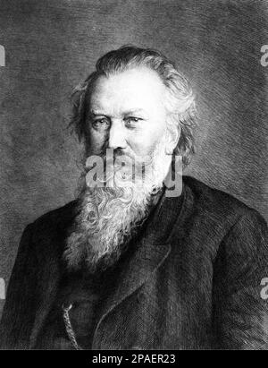 1891 : The celebrated german music composer JOHANNES BRAHMS ( Hamburg 1833 - Wienn 1897 ) , friend of Schumann and her wife Clara . Portrait engraved by Ludwig Michalek - MUSICA CLASSICA - CLASSICAL - COMPOSITORE - MUSICISTA - portrait - ritratto - uomo anziano vecchio - older ancient man - white hair - beard - barba bianca - capelli bianchi  -  incisione   ----      ARCHIVIO GBB Stock Photo