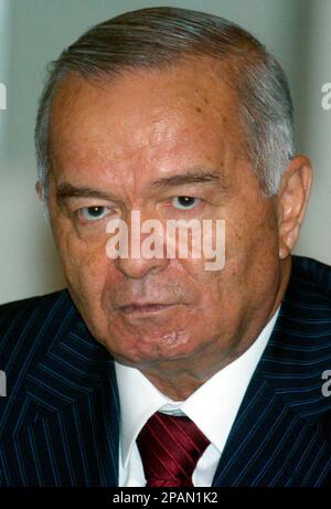 https://l450v.alamy.com/450v/2pan1k2/file-uzbek-president-islam-karimov-looks-on-at-a-ceremony-in-the-moscow-kremlin-in-this-nov-14-2005-file-photo-karimov-a-former-communist-party-boss-who-has-led-uzbekistan-since-the-1991-soviet-collapse-one-of-the-most-repressive-leaders-of-former-soviet-union-countries-sought-a-new-term-in-office-sunday-dec-23-2007-as-voters-went-to-the-polls-amid-state-television-broadcasts-extolling-his-rule-ap-photomikhail-metzel-file-2pan1k2.jpg