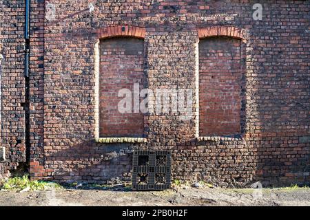 Bricked up windows of Warehouse, Liverpool Dockland Stock Photo