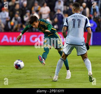 Kansas City, USA. 11th Mar, 2023. Los Angeles Galaxy goalkeeper Jonathan  Bond (1) sends the ball downfield. Sporting KC hosted the LA Galaxy in a  Major League Soccer game on March 11