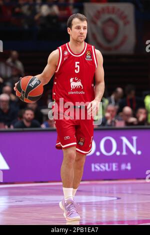 Italy, Milan, march 9 2023: Kevin Pangos (Armani Milan playmaker) dribbles in 4th quarter during basketball game EA7 Emporio Armani Milan vs Partizan Belgrade, EuroLeague 2022-2023 round28 (Photo by Fabrizio Andrea Bertani/Pacific Press/Sipa USA) Stock Photo