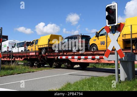 Car train, Sylt Shuttle, connection of the island of Sylt with the mainland, Sylt, North Frisian Islands, North Frisia, Schleswig-Holstein, Germany, E Stock Photo