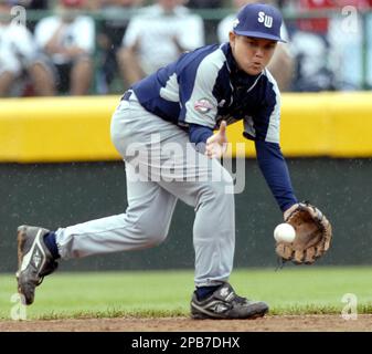 Lubbock, Texas shortstop Bryndan Arredondo fields a ground ball hit by  Chandler, Arizona's Cody Bellinger in the sixth inning of Little League  World Series baseball action Sunday, Aug. 19, 2007, in South