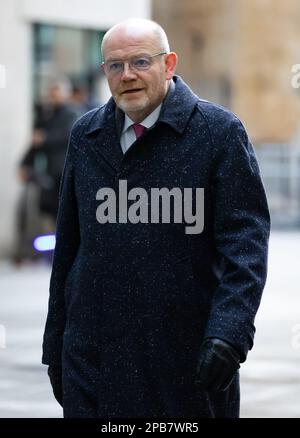 London, UK. 12th Mar, 2023. Mark Thompson, former director general of the BBC arrives at BBC Broadcasting House to appear on 'Sunday Morning with Laura Kuenssberg' in London. Credit: SOPA Images Limited/Alamy Live News Stock Photo