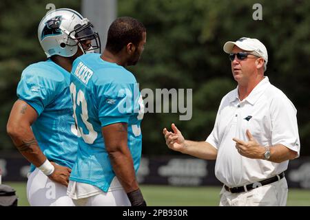 Carolina Panthers Head Coach, John Fox, is shown during an NFL football game  in Charlotte, N.C., Sunday, Dec. 6, 2009. (AP Photo/Mike McCarn Stock Photo  - Alamy