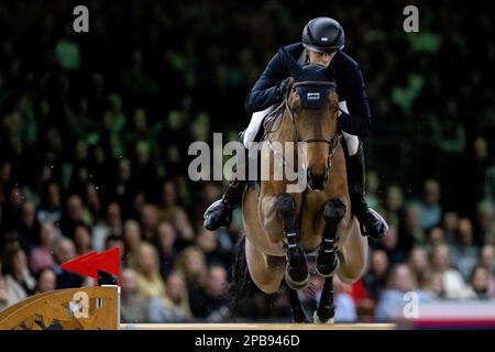 Dutch masters shop show jumping