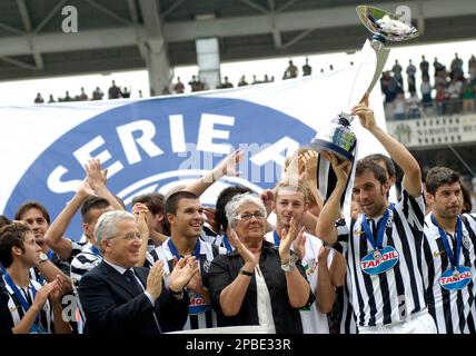 Juventus When the past was Calciopoli and the long night of Serie B  (2006-2007) 