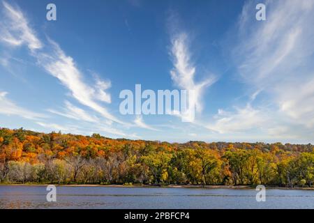 Beautiful fall colors along the Saint Croix River of Wisconsin and Minnesota near the historic city of Stillwater Minnesota Stock Photo