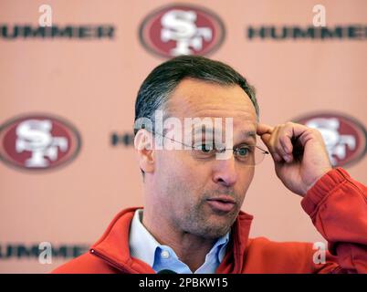 San Francisco 49ers defensive end Dee Ford (55) defends against the Seattle  Seahawks during an NFL football game, Sunday, Oct. 3, 2021 in Santa Clara,  Calif. (AP Photo/Lachlan Cunningham Stock Photo - Alamy