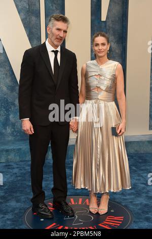 March 12, 2023, Beverly Hills, CA, USA: LOS ANGELES - MAR 12: David Benioff, Amanda Peet at the 2023 Vanity Fair Oscar Party at the Wallis Annenberg Center for the Performing Arts on March 12, 2023 in Beverly Hills, CA (Credit Image: © Kay Blake/ZUMA Press Wire) EDITORIAL USAGE ONLY! Not for Commercial USAGE! Stock Photo