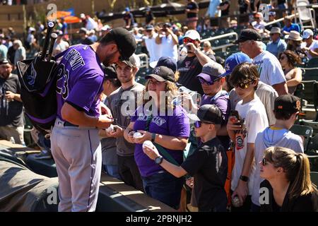 Glendale, United States. 24th Feb, 2023. Milwaukee Brewers left fielder  Jesse Winker (33) walks in the first inning of an MLB spring training  baseball game against the Kansas City Royals at American