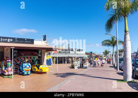 Resort centre, Avenue Ntra. Sra. del Carmen, Corralejo, Fuerteventura, Canary Islands, Kingdom of Spain Stock Photo