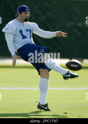 Indianapolis Colts punter Hunter Smith laughs on the sidelines as the Colts  play the Carolina Panthers at Bank of America Stadium in Charlotte, North  Carolina on October 28, 2007. (UPI Photo/Nell Redmond