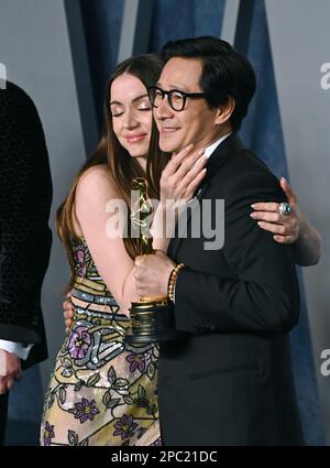 Ana de Armas and Ke Huy Quan attend the Vanity Fair Oscar Party held at ...
