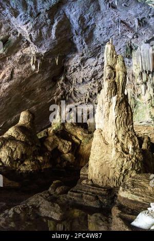 Image Hồng Nam image beautiful image beautiful - Tham Nam Lod caves in Mae Hong Son province Thailand offers ...