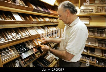 massachusetts tobacco license Massachusetts Raises Tobacco-Purchase Age to 21