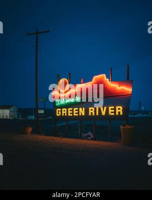 Welcome to Green River neon sign at night, Green River, Utah Stock Photo
