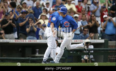 CHICAGO, IL- MAY 17: Shortstop Ryan Theriot #2 of the Chicago Cubs