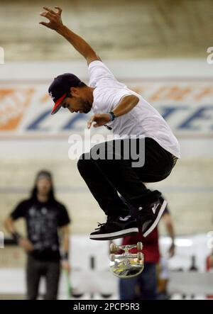 Eric Koston Do a Kickflip デッキ サイン入り SIGNED Eric Koston Skate Mental “Curren Caples Boot” Shaped