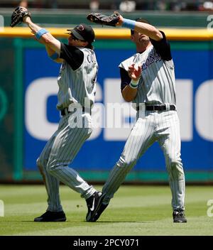 Arizona Diamondbacks second baseman Craig Counsell waits for the game  between the Diamondbacks and the San Diego Padres at Petco Park, San Diego,  CA, August 30, 2005. (UPI Photo/Roger Williams Stock Photo 