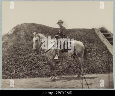 Lieut. J. S. Eckle i.e. Echel, 50th Pa. Infantry , Gettysburg, Pa., July 1865. Lieutenant John S. Echel, Company C, 50th Pennsylvania Infantry. No. 359, Title from item, Alternate title, photographer, and date from Catalogue of photographic incidents of the war, from the gallery of Alexander Gardner..by Bob Zeller, published by the Center for Civil War Photography, c2003, Gift; Col. Godwin Ordway; 1948. United States, History, Civil War, 1861-1865, United States, Pennsylvania, Gettysburg. Stock Photo