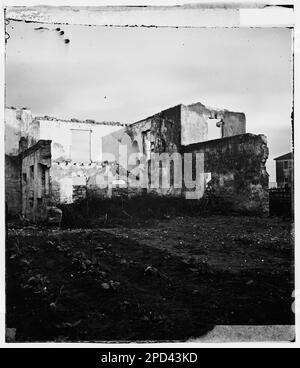 Savannah, Georgia. Ruins of houses. Civil war photographs, 1861-1865 . United States, History, Civil War, 1861-1865. Stock Photo