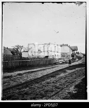 Savannah, Georgia. Ruins of houses. Civil war photographs, 1861-1865 . United States, History, Civil War, 1861-1865. Stock Photo