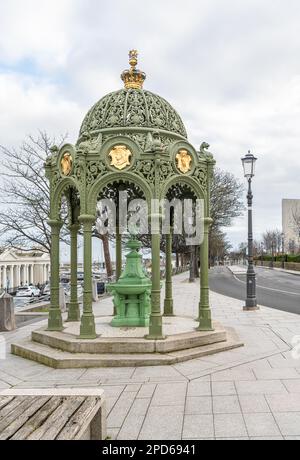 Queen Victoria Fountain on Queens Road, Dun Laoghaire, Ireland Stock Photo