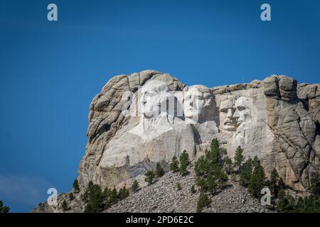 The busts of Presidents George Washington, Thomas Jefferson, Teddy Theodore Roosevelt, and Abraham Lincoln carved Borglum into the Black Hills of Sout Stock Photo