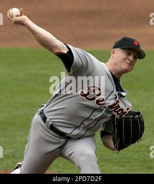 Detroit Tigers starter Justin Verlander pitches against the New York  Yankees in the first inning of a baseball game Thursday, June 1, 2006, in  Detroit. (AP Photo/Duane Burleson Stock Photo - Alamy