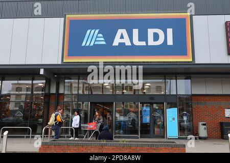 Aldi supermarket in Brighton Stock Photo