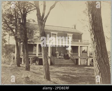 McLean's House, Appomattox, Virginia, scene of General Lee's surrender , McLean's House, Appomattox Court-House (April 1865). No. 4158, Title from item, Illus. in: Gardner's photographic sketch book of the war / Alexander Gardner. Washington, D.C. : Philp & Solomons, [c1866], v. II, pl. 99, Gift; Col. Godwin Ordway; 1948. United States, History, Civil War, 1861-1865, United States, Virginia, Appomattox. Stock Photo