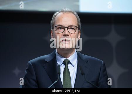 Troisdorf, Deutschland. 09th Mar, 2023. Tim SCHARWATH, Management Member, Annual Press Conference of the Deutsche Post DHL Group in Bonn/Troisdorf on March 9th, 2023. Credit: dpa/Alamy Live News Stock Photo