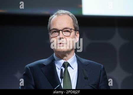 Troisdorf, Deutschland. 09th Mar, 2023. Tim SCHARWATH, Management Member, Annual Press Conference of the Deutsche Post DHL Group in Bonn/Troisdorf on March 9th, 2023. Credit: dpa/Alamy Live News Stock Photo