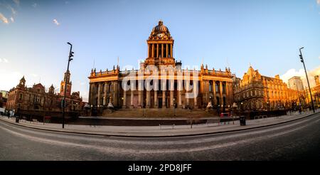 Façade view of Leeds Town Hall which is conveniently located in the center of Leeds, next to Leeds Central Library and Leeds City Art Gallery UK Stock Photo