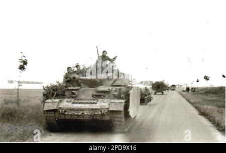 12th ss panzer division hi-res stock photography and images - Alamy