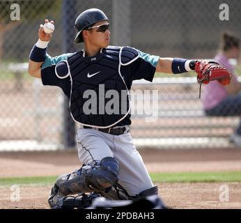 seattle-mariners-catcher-kenji