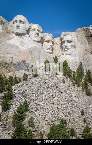 The busts of Presidents George Washington, Thomas Jefferson, Teddy Theodore Roosevelt, and Abraham Lincoln carved Borglum into the Black Hills of Sout Stock Photo