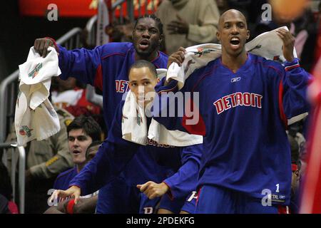 Top Moments: Pistons shock NBA world, win championship in 2004