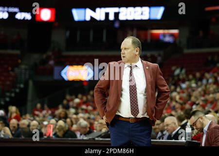 Madison, WI, USA. 14th Mar, 2023. Wisconsin Badgers head coach Greg Gard during the NCAA basketball NIT First Round game between the Bradley Braves and the Wisconsin Badgers at the Kohl Center in Madison, WI. Darren Lee/CSM/Alamy Live News Stock Photo