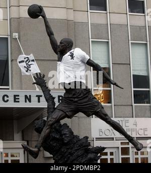 Jordan フィギュア Chicago White Sox マイケルジョーダン Amazon.co.jp: 1/6 リアルマスターピース コレクティブル フィギュア
