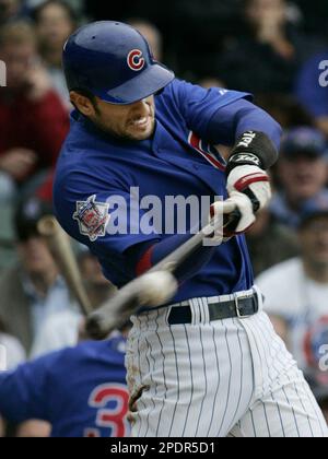 Nomar heads to Wrigley