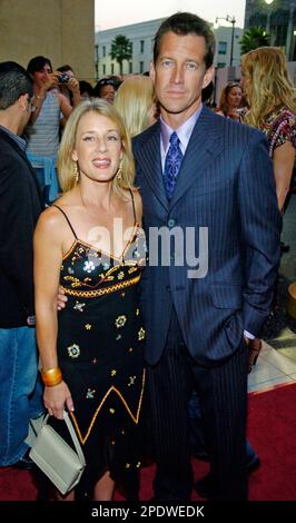 James Denton and his wife Erin O'Brien Academy Of Television Arts And ...