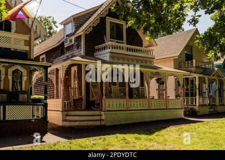 Martha's Vineyard, Ma. July 8, 2022: Charming Carpenter Gothic Cottages with Victorian style, gingerbread trim in Oak Bluffs on Martha's Vineyard, Mas Stock Photo