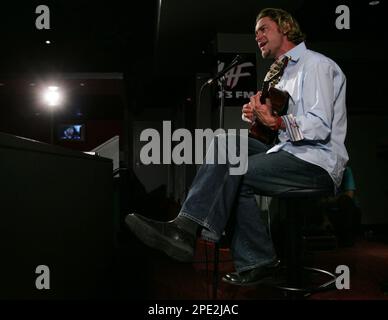 Stream BRONSON ARROYO & THE '04 music